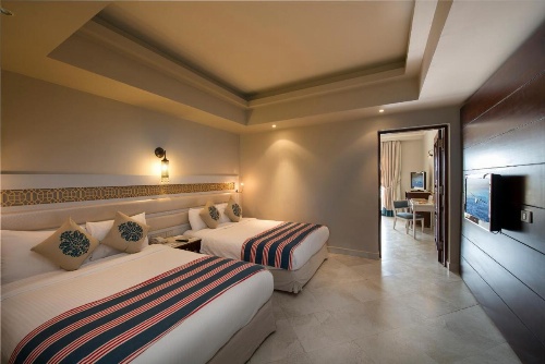 Sunrise Arabian Beach Resort image 30
