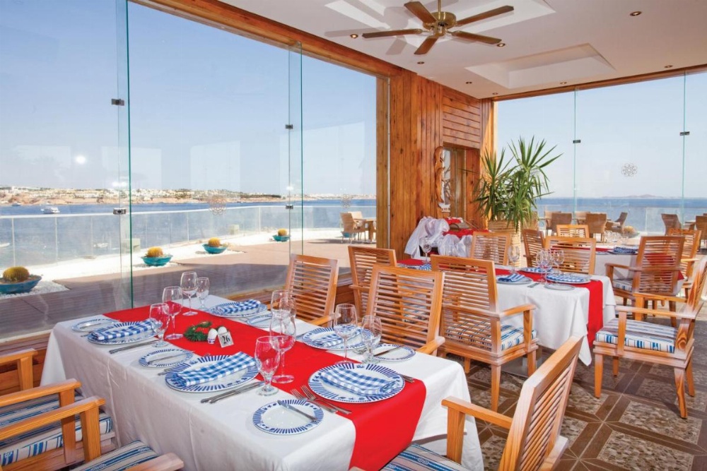 Sunrise Arabian Beach Resort Image 33