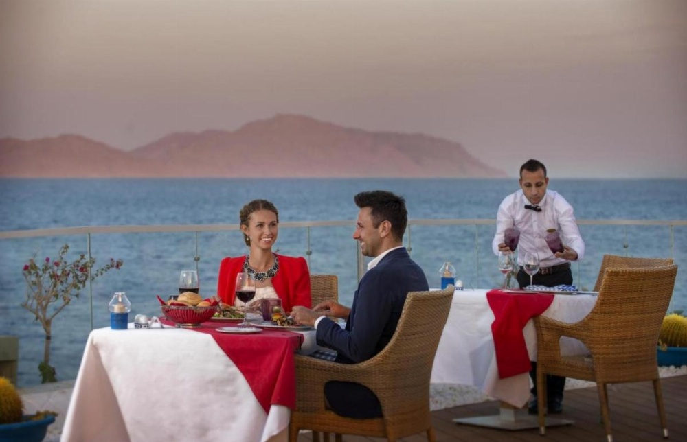 Sunrise Arabian Beach Resort Image 38
