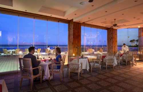 Sunrise Arabian Beach Resort image 39